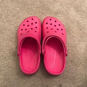 Women’s Hot Pink Crocs!